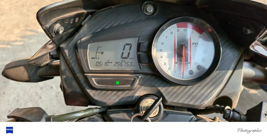 TVS Apache RTR 160 2v bs4 abs break 2020 model