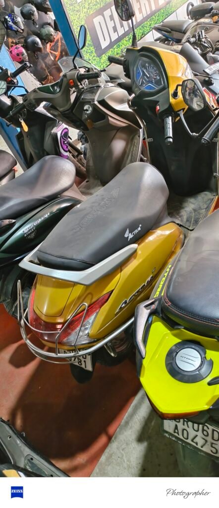Honda Activa 6g led light combi break 2023 top model
