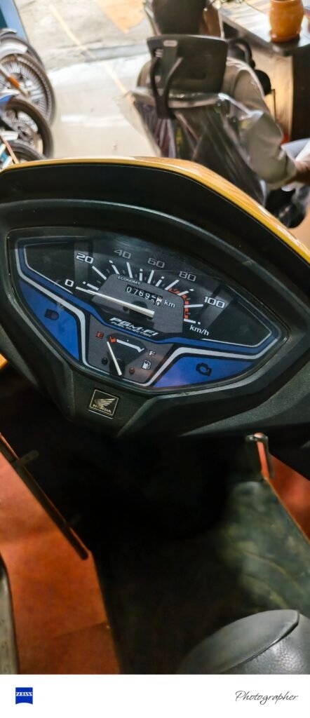 Honda Activa 6g led light combi break 2023 top model