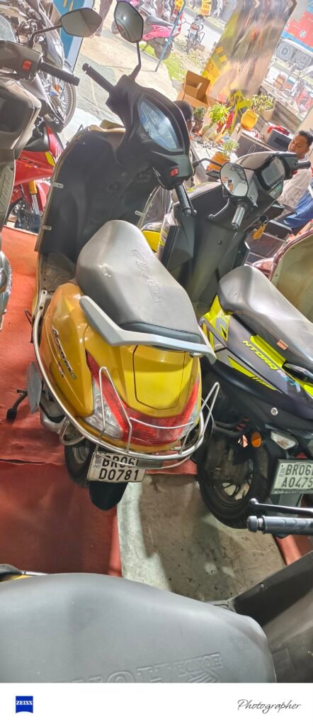 Honda Activa 6g led light combi break 2023 top model