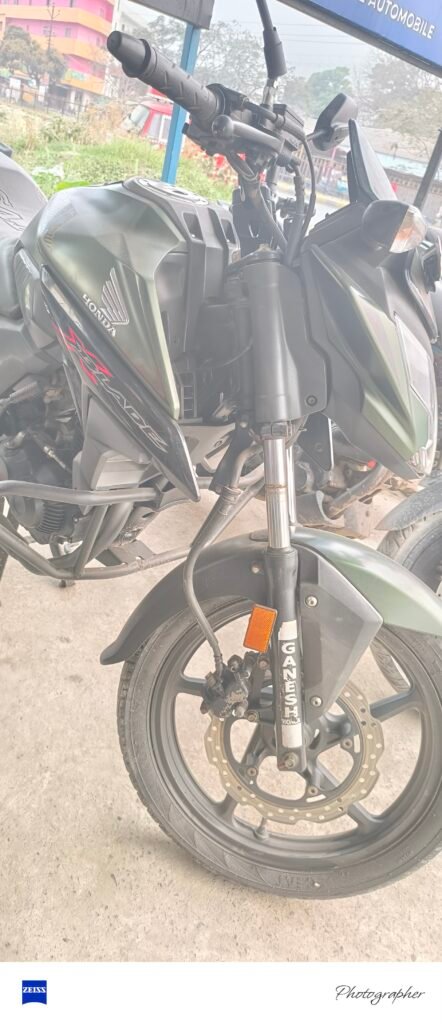 Honda Xblade 160 cc bs4 abs break  led disc brake 2019