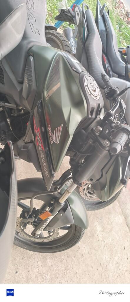 Honda Xblade 160 cc bs4 abs break  led disc brake 2019