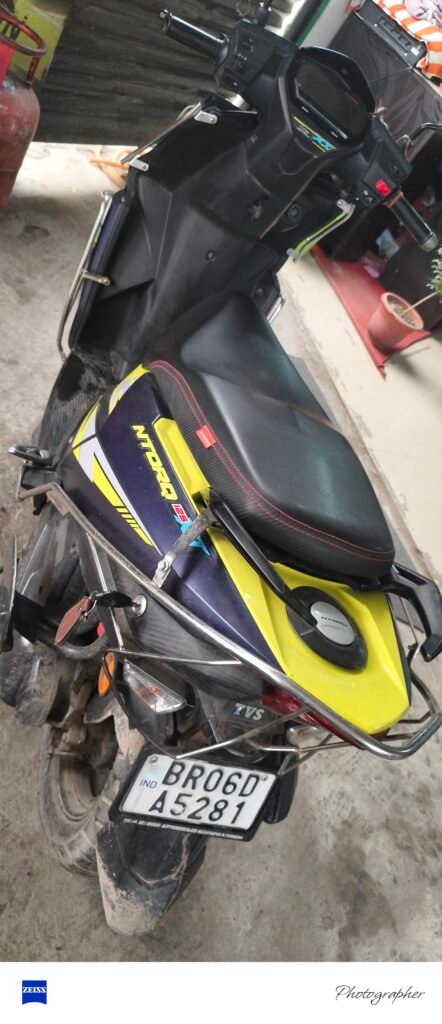 TVS NtorqXT  125 cc bs6 led disc combi 2022 top model