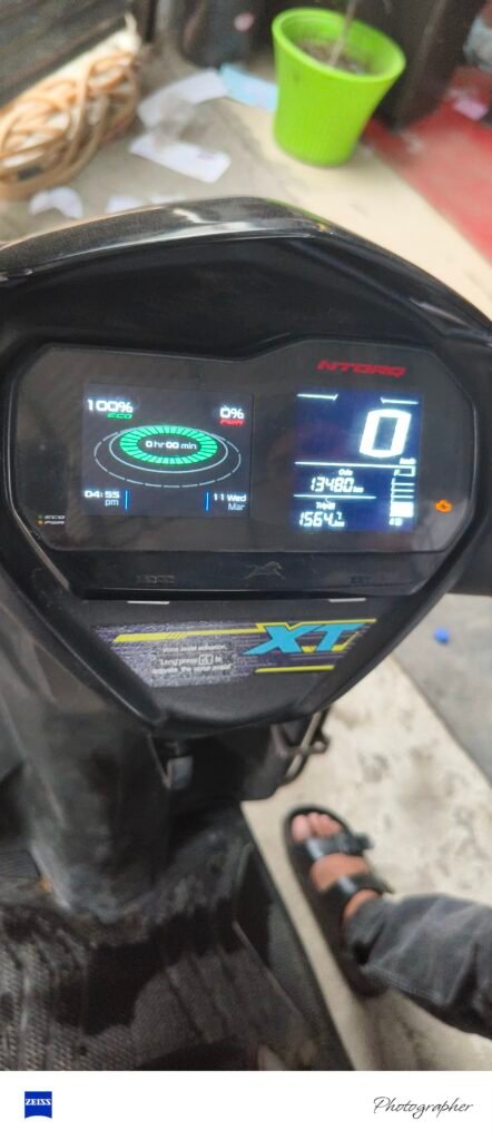 TVS NtorqXT  125 cc bs6 led disc combi 2022 top model
