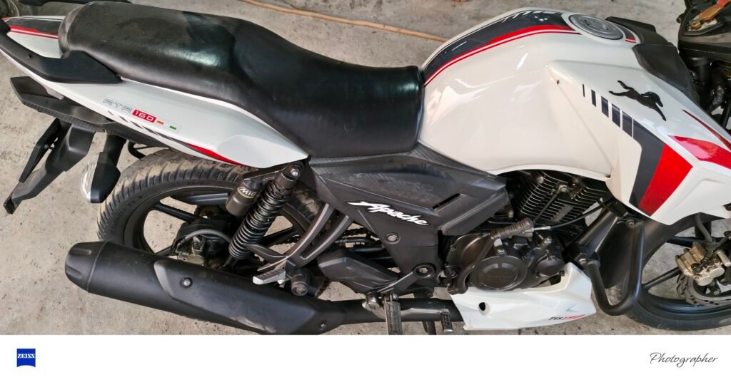 TVS Apache RTR 160 cc bs3 self start 2016