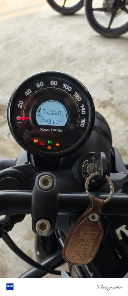 Royal Enfield Hunter 350 cc bs6 led combi disc top 2023 Nov